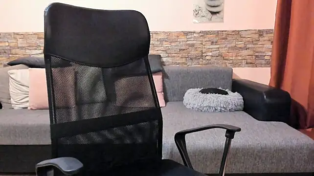 HotHunkTrainer Live XXX-Chat