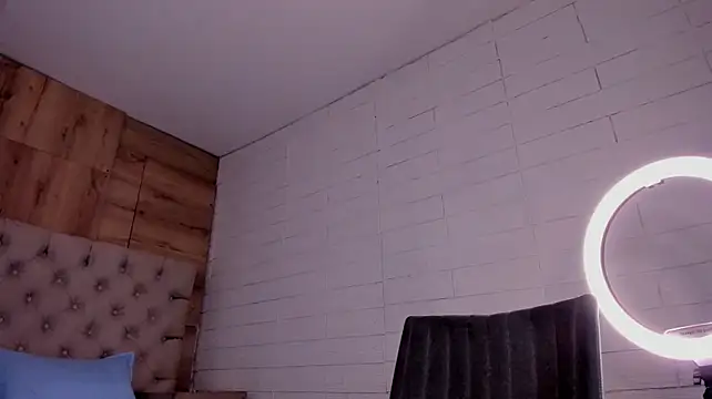 LiamDeeps Chat XXX live
