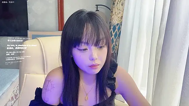 LongLongQueen's Live XXX Chat