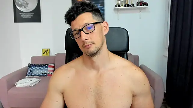 Chat +18 de BrutusK08 ao vivo