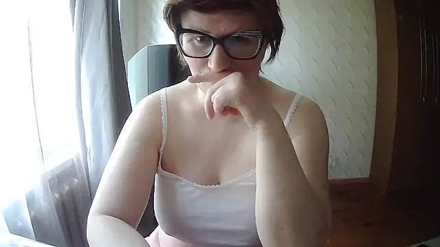 XXX chat uživo modela Jolinaha