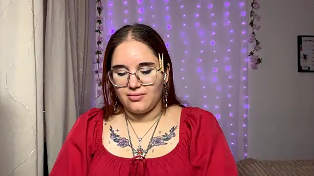 Chat +18 de AuroraMoonlight ao vivo