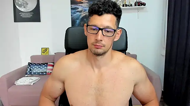 BrutusK08 Live XXX Chat