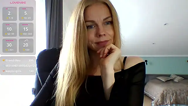 Tina5394's Live XXX Chat