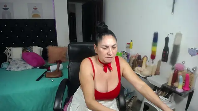 แชท XXX สดของ mature_bigboobs10