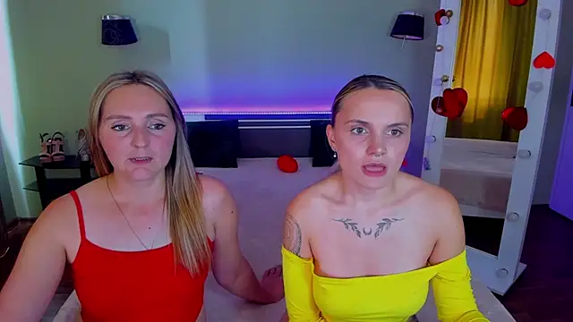 XXX chat uživo modela MagicEyess