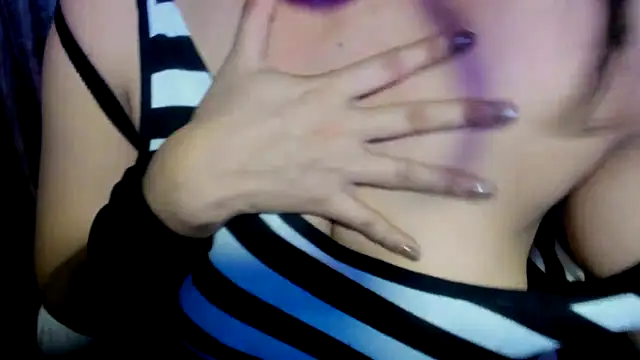 Chat +18 de TheShyGirl_ ao vivo