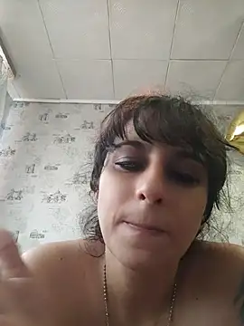 L220189 Chat XXX in diretta