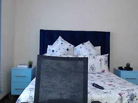 QUEENMANDYY Live XXX-chat