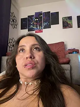 Walker_23 – Naživo XXX chat