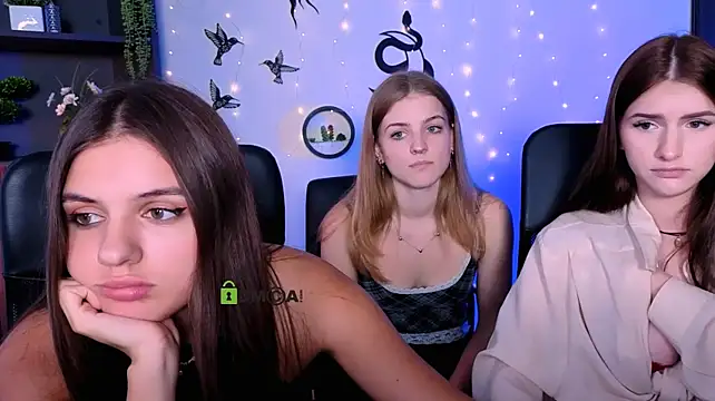 Онлайн чат XXX lisa_dark_