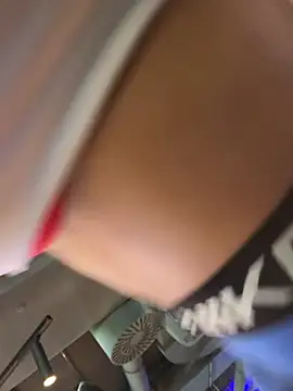 Živý XXX chat F3ckd0lllucy