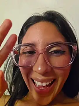 FrierenHot's Live XXX Chat