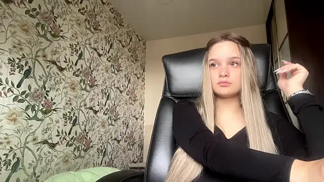 HarrietBunner's Webcam Show