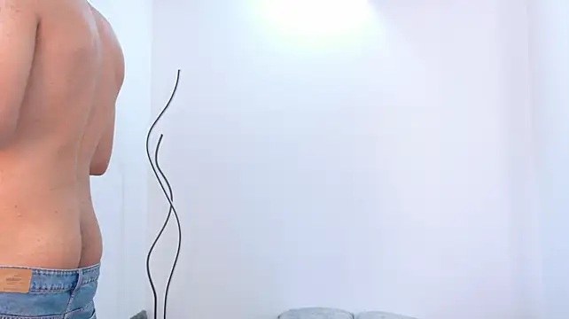 XXX chat uživo modela EthanCarter__