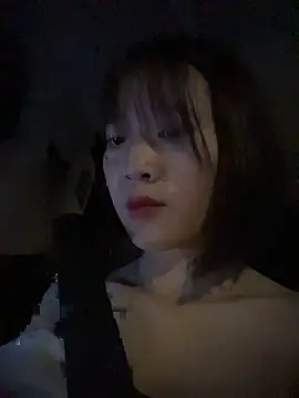 littleqiu Chat XXX in diretta