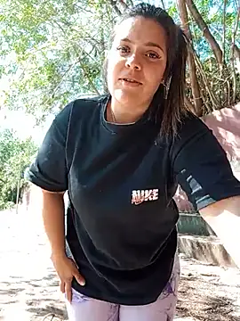 maricandelalopez Adlı Modelin Canlı XXX Sohbeti