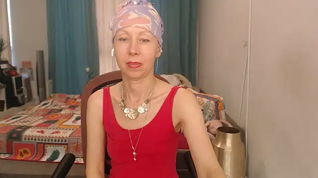 LuxuryNika live XXX chat