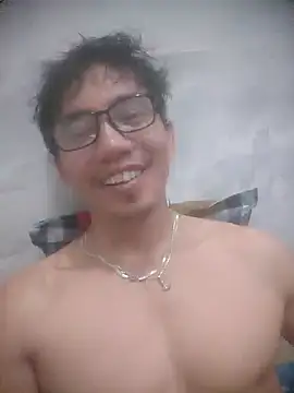 Chat XXX Live traiwe06