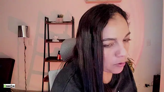 urcute_kitten Live XXX-Chat