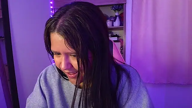 Oliviawatson1のライブXXXチャット