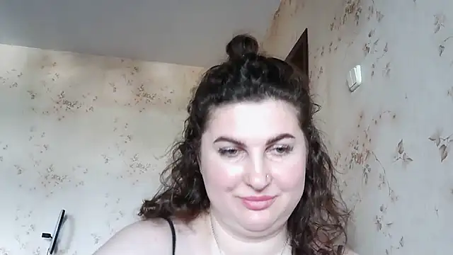 Velenaz's Live XXX Chat