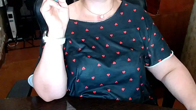 AlisaHot55 Adlı Modelin Canlı XXX Sohbeti