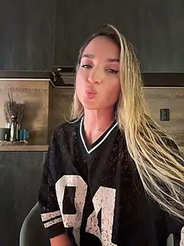 Chat +18 de Ivy_Bae ao vivo