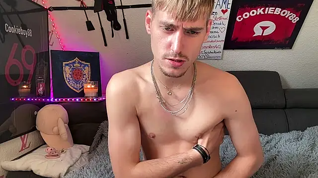 Cookieboy88 现场XXX聊天