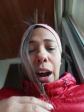 Ivon_C Show Webcam