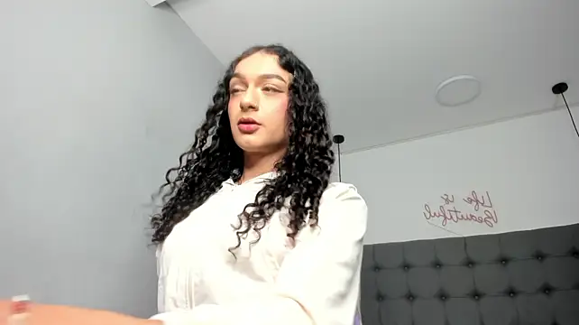 scarletcherry18 现场XXX聊天