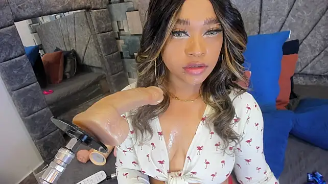 Chat +18 de angel_dthroatt ao vivo