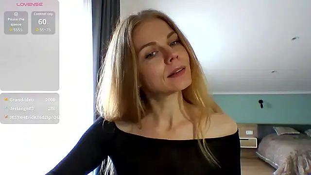 Tina5394: онлайн-секс-чат