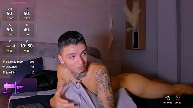 Ian_Castillo_ Adlı Modelin Canlı XXX Sohbeti