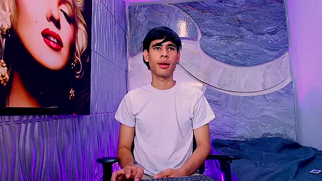Tyler_schoby live XXX chat