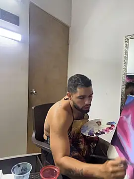 matteosantos Adlı Modelin Canlı XXX Sohbeti