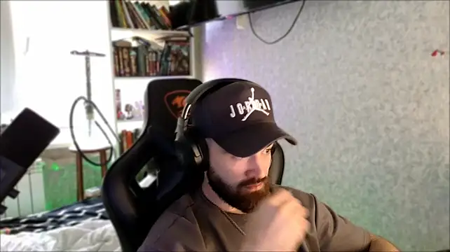 _Serious_Man XXX чат на живо