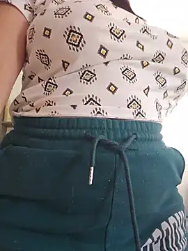 Онлайн чат XXX KristenVega