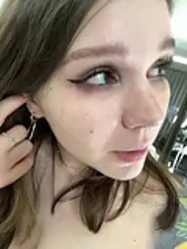 XXX chat uživo modela PumaShyXD