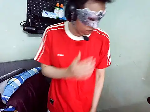 boyhigh1997 élő XXX-chatje