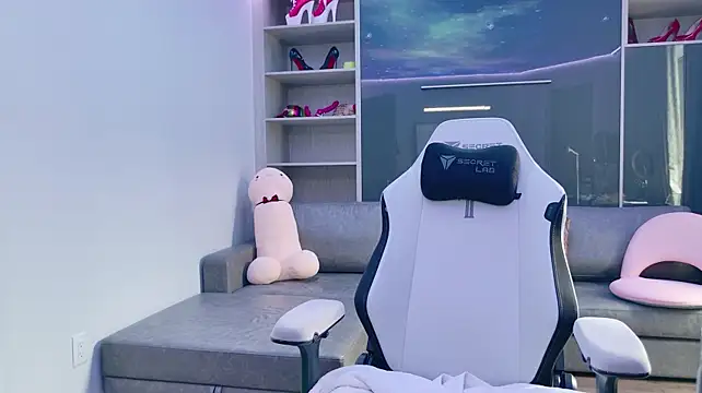 FitCougar's Live XXX Chat