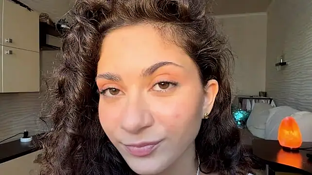 JaquelynRollend Adlı Modelin Canlı XXX Sohbeti