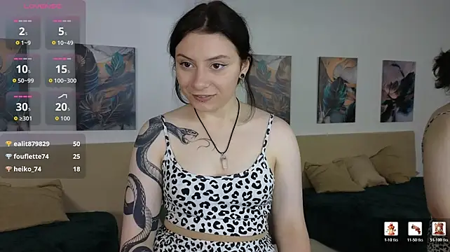 دردشة Bella_Stink الجنسية المباشرة