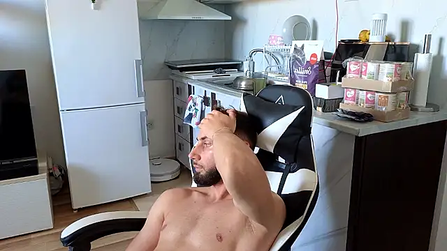 RyanStorm_ Live XXX-chat