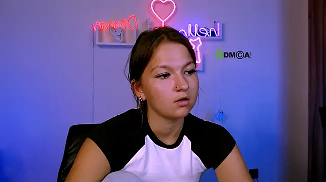 liana_best Adlı Modelin Canlı XXX Sohbeti
