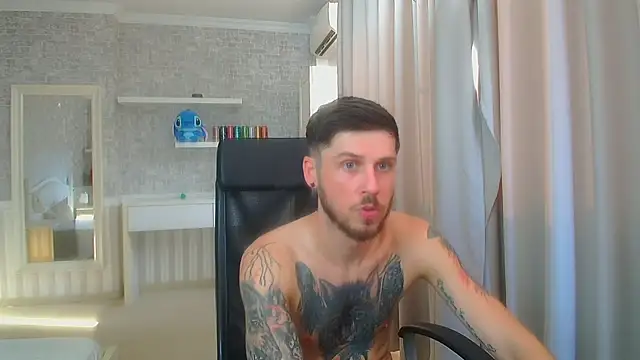 JonahShaw live XXX chat