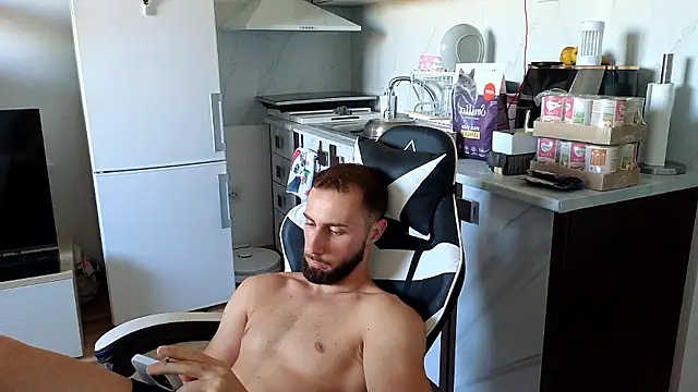 RyanStorm_ Adlı Modelin Canlı XXX Sohbeti