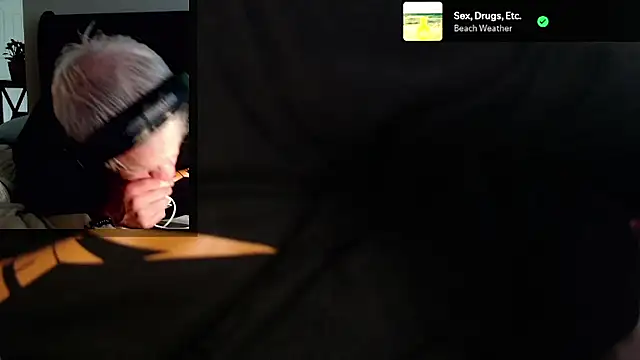 Snarfle82n Live XXX chat