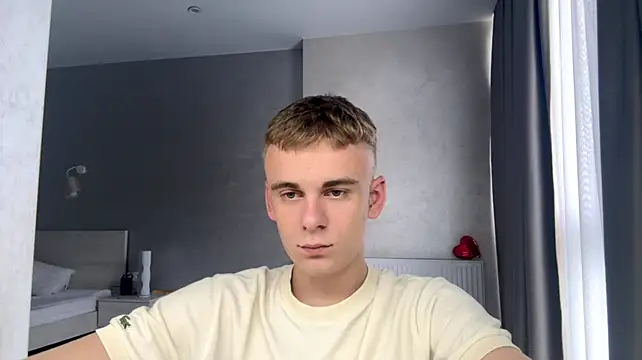 Онлайн чат XXX SoloFury
