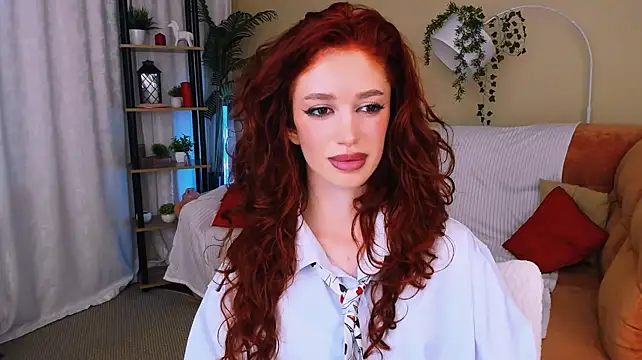 ChristinaConteeree's Live XXX Chat
